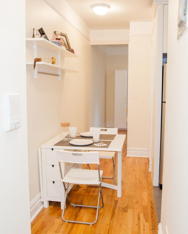 Central Park West Two Bedroom Apartment ニューヨーク エクステリア 写真